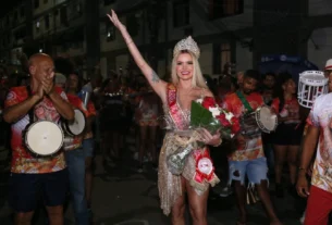 Thalita Zampirolli, Rainha de Bataria da Unidos de Padre Miguel